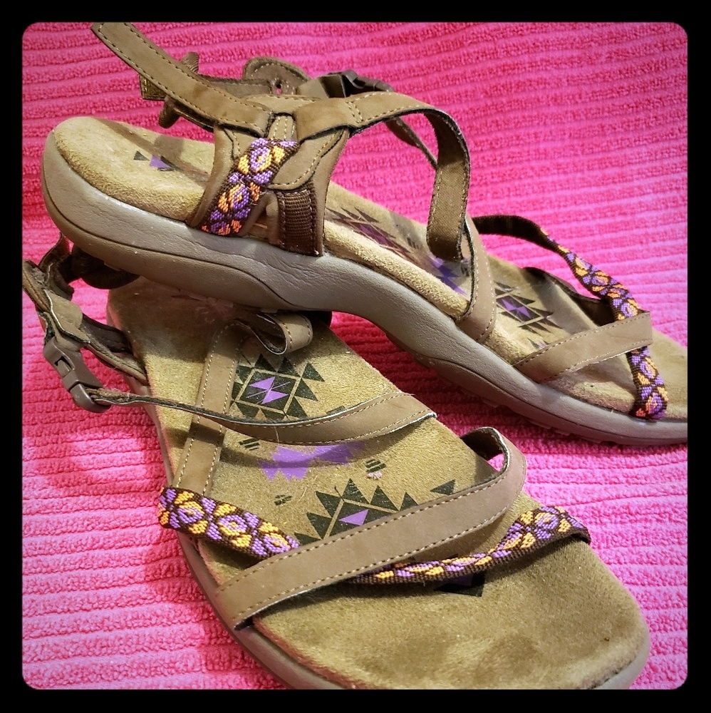 Skechers sandals. Size 10